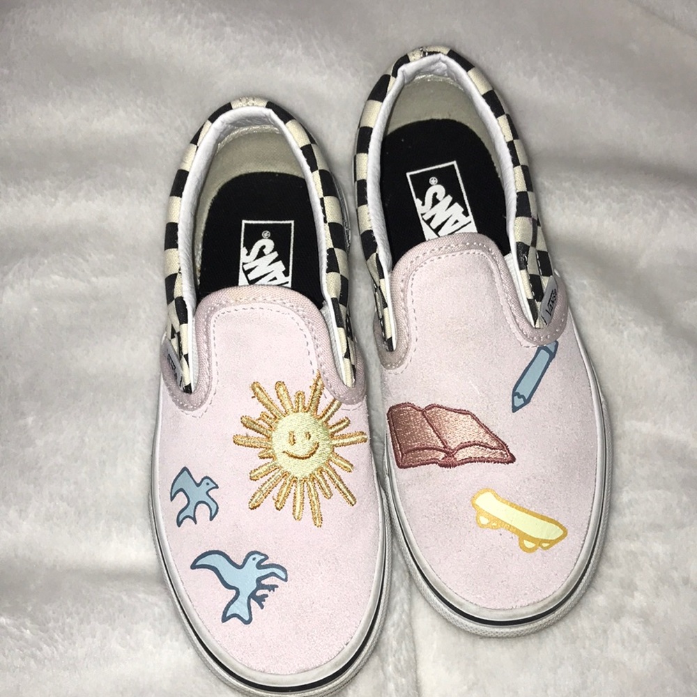 Size 13.5 kids vans. Suede. Almost new. Worn once